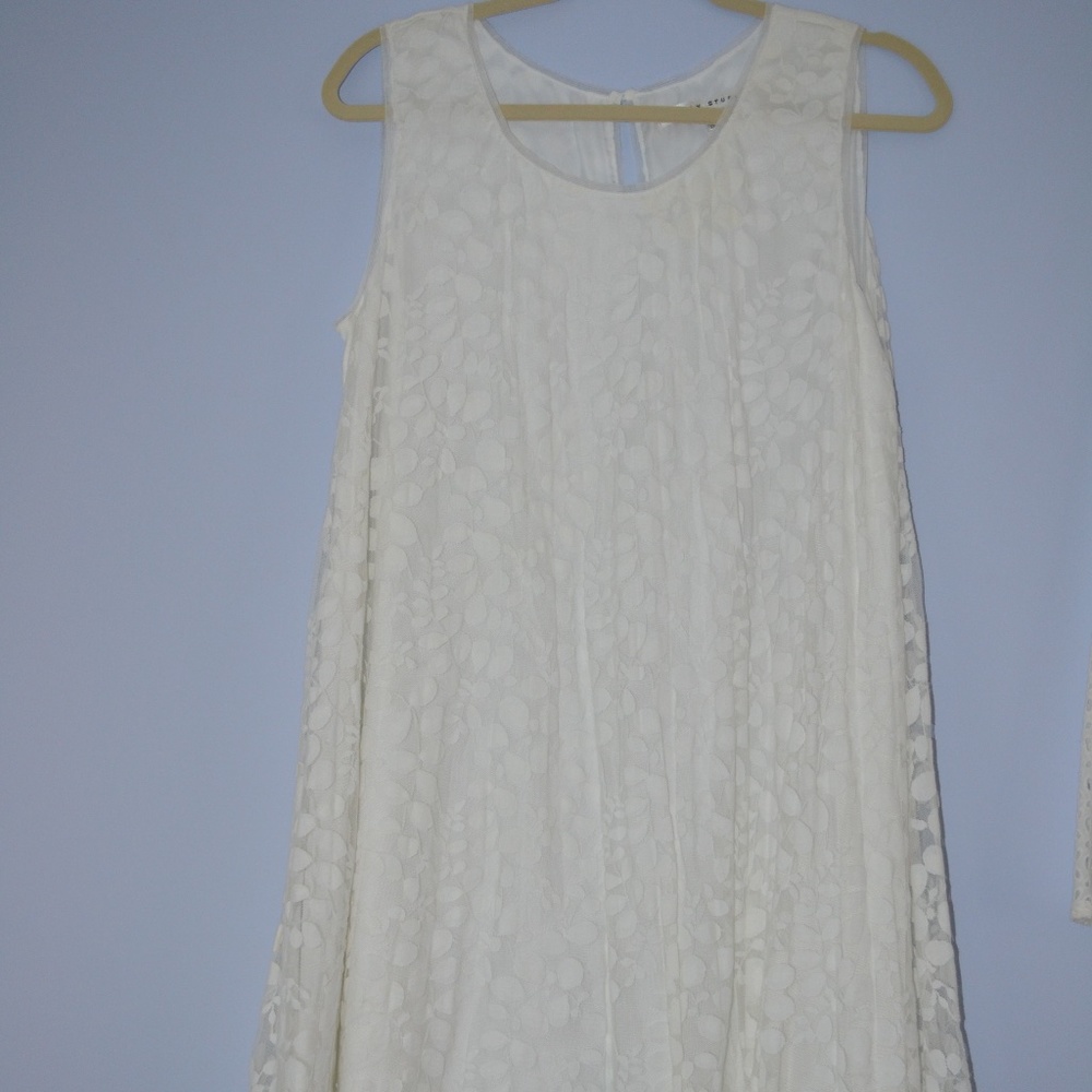 Max Studio | Floral Lace Trapeze Dress